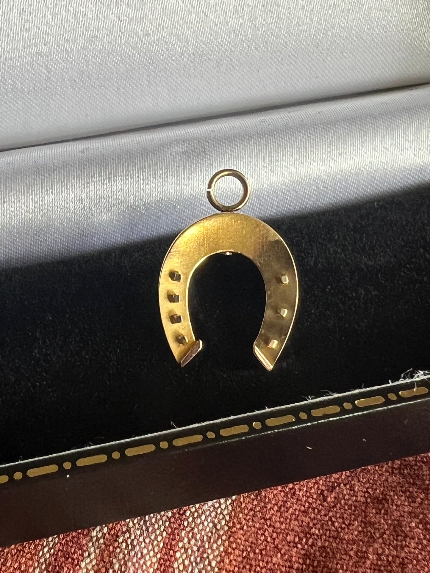 14KT Gold Horseshoe Charm